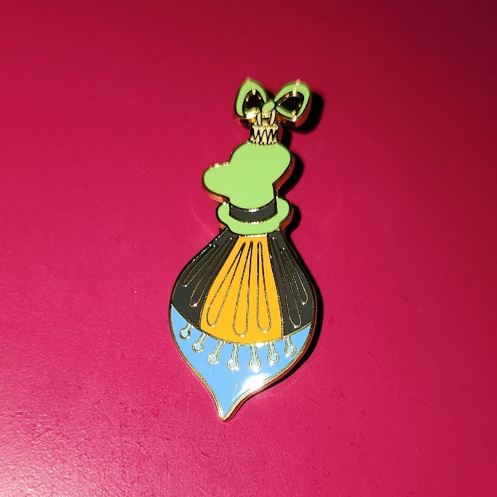 Disney Goofy Ornament Loungefly Pin